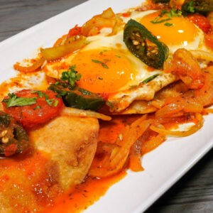 Cali Aji Latin Kitchen & Bakery Breakfast Calentao Huevos Rancheros