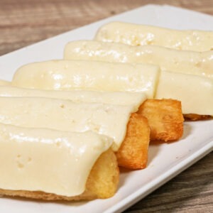 Cali Aji Latin Kitchen & Bakery Starters Yucca with Cheese